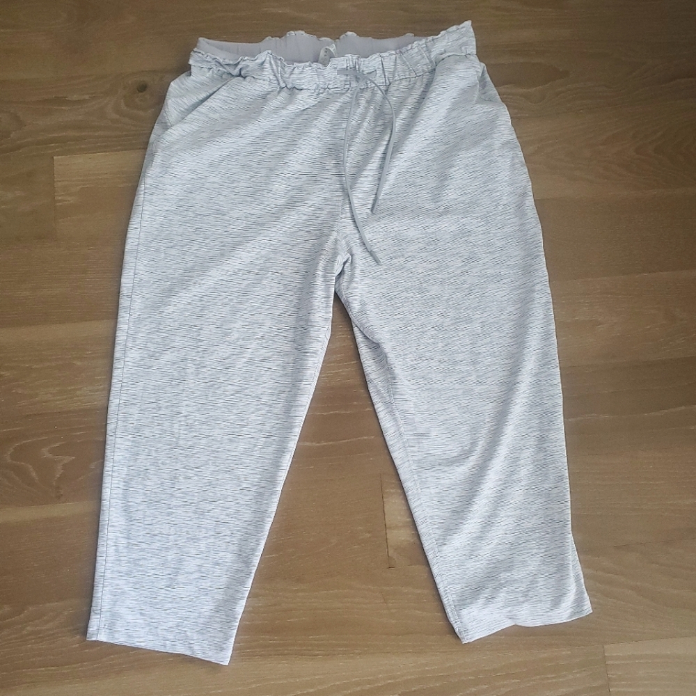 Lululemon Keep Moving Crop 23" Wee Are From Space Maternity Pants Sz 14